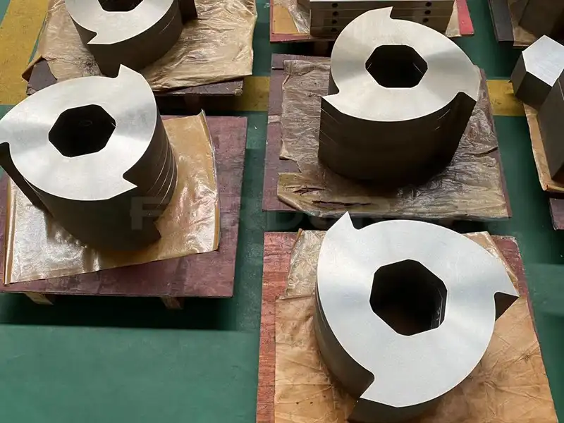 3 hooks two shaft shredder knives