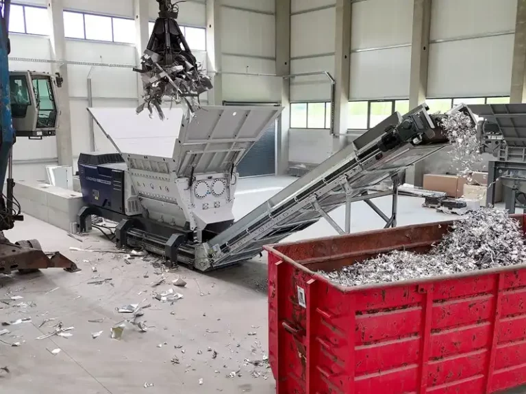 Lindner Alcor - Double Shaft Primary Shredder