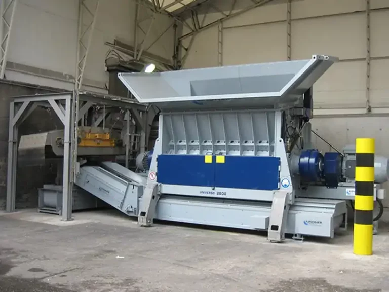 Lindner Universo Cutting Shredder - Single rotor